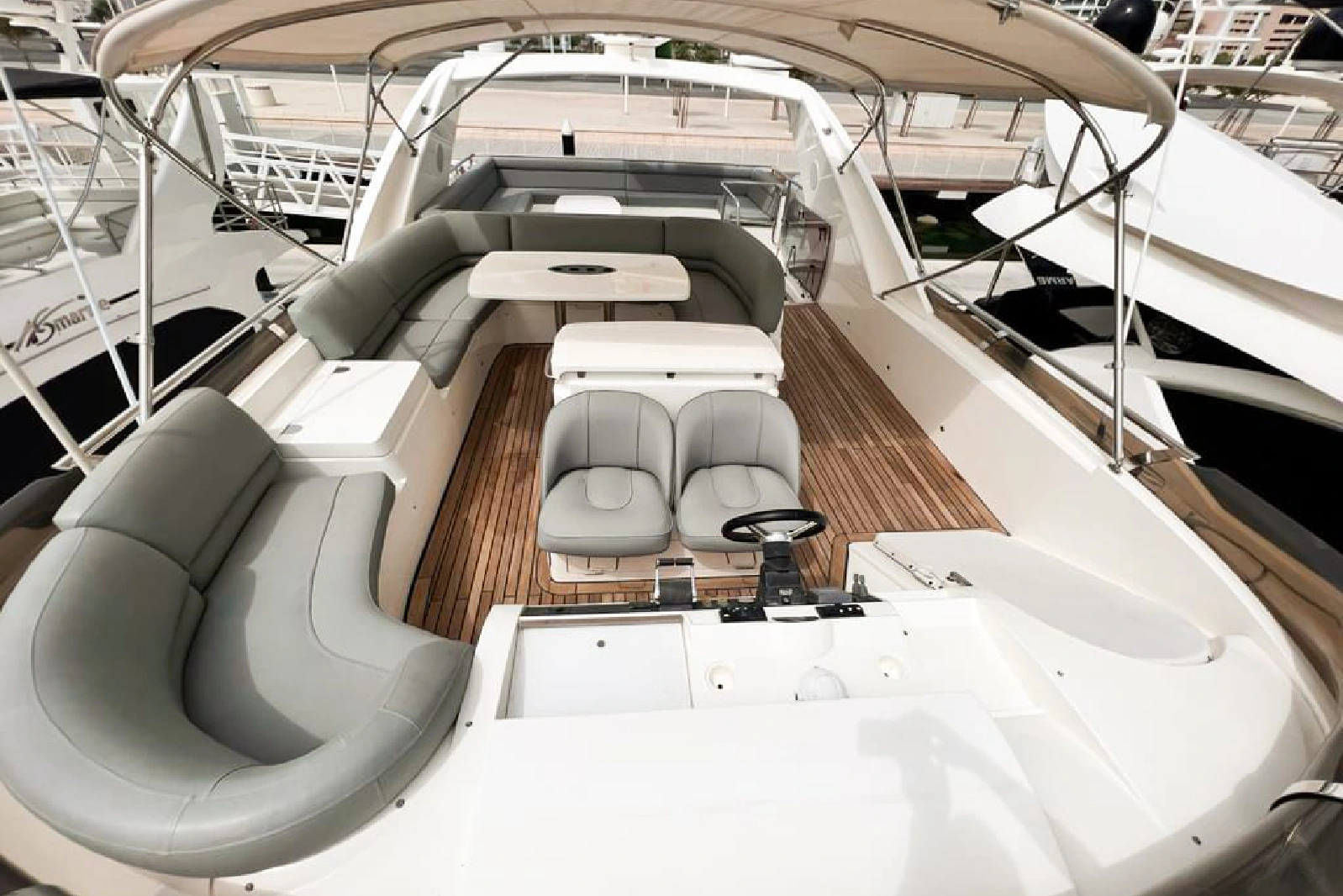 Oasis 72Ft Yacht dubai1