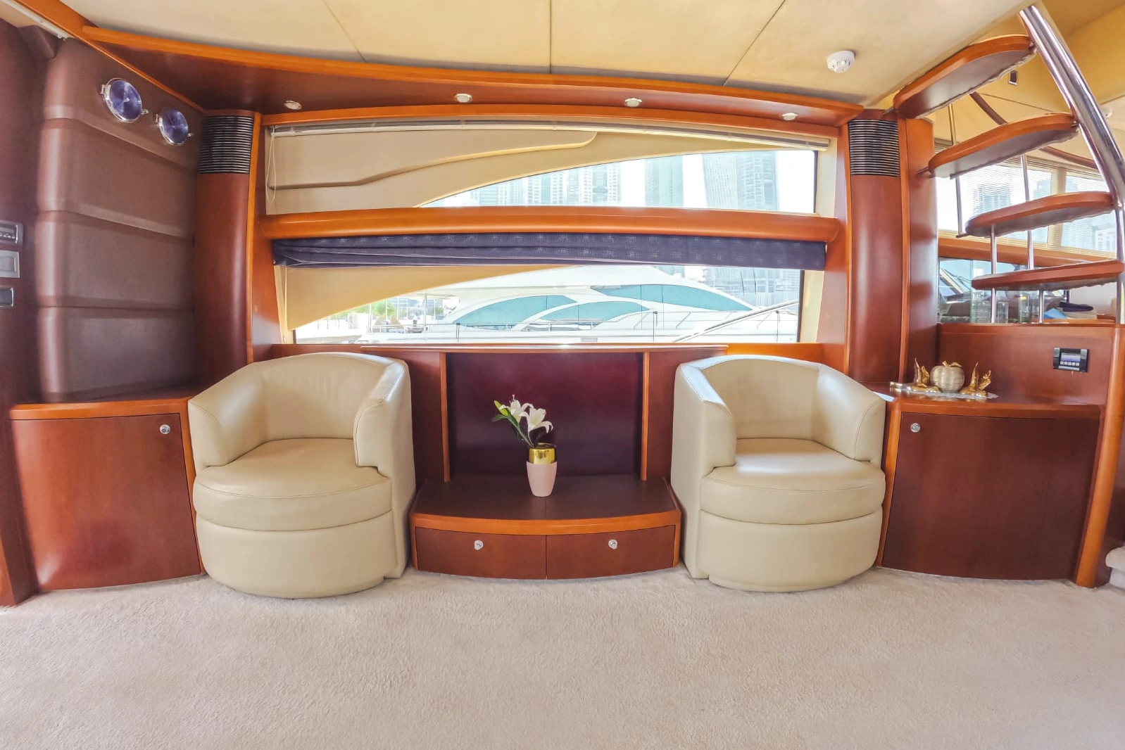 Oasis 72Ft Yacht dubai4